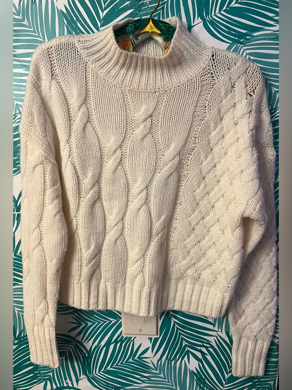 360 Sweater Chunky Cable Knit Turtleneck - Cream merino wool sz xs